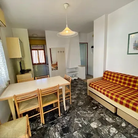 150m From The Sea *